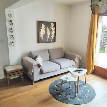 Maison Charmante A Vierzon Avec Jardin Prive Exterior foto